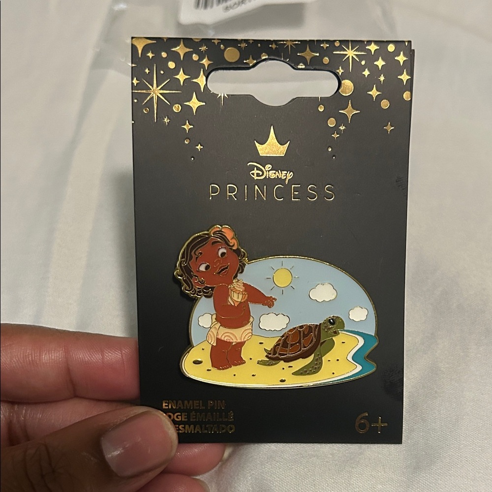 Disney Moana Beach Adventure Pin